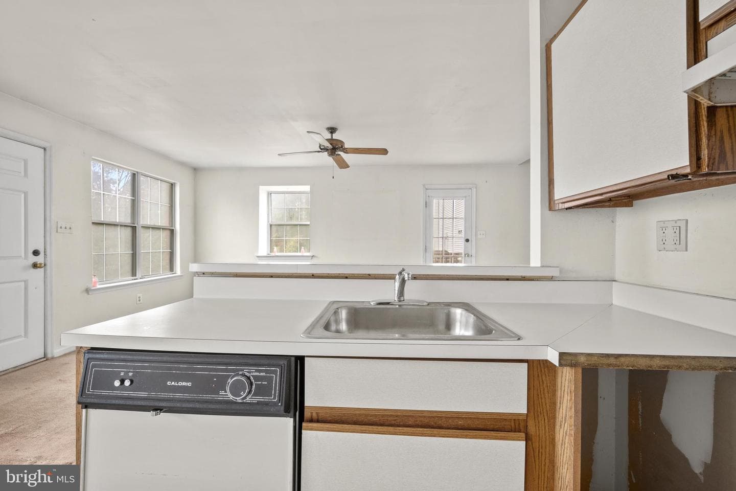 307 Wendover Drive photo 11
