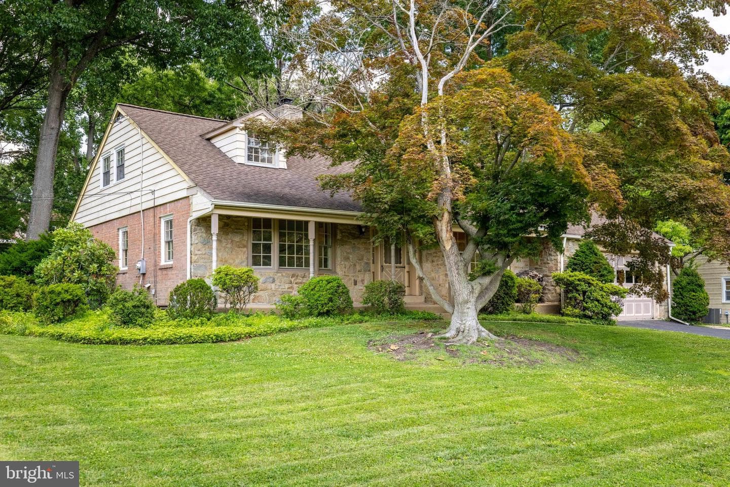 1051 Kipling Road, Jenkintown