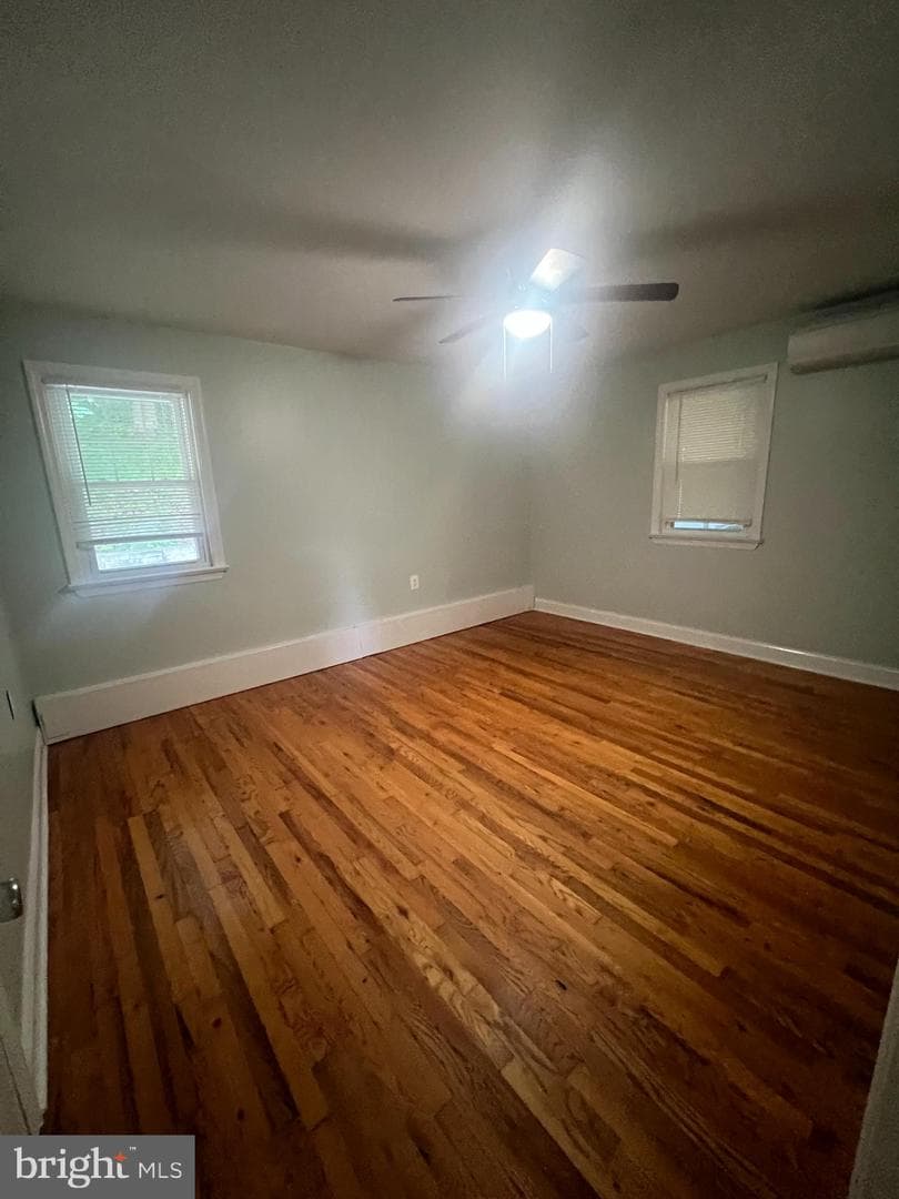 361 Spring Garden Street photo 12