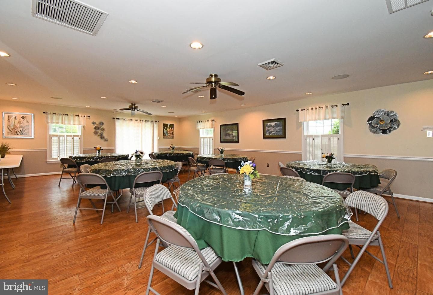 122 Brandon Road photo 40