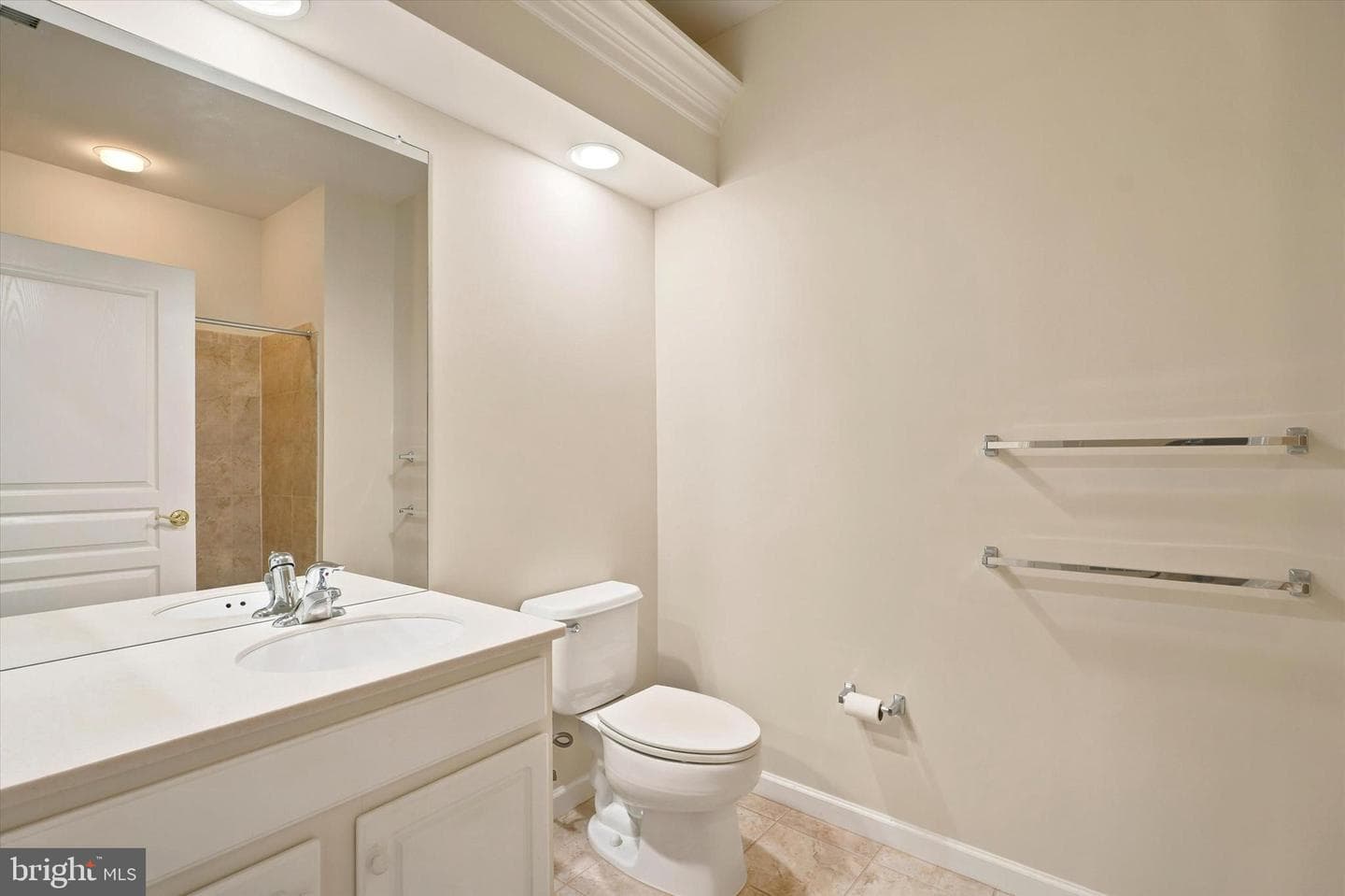 1102 Lilac Court photo 20