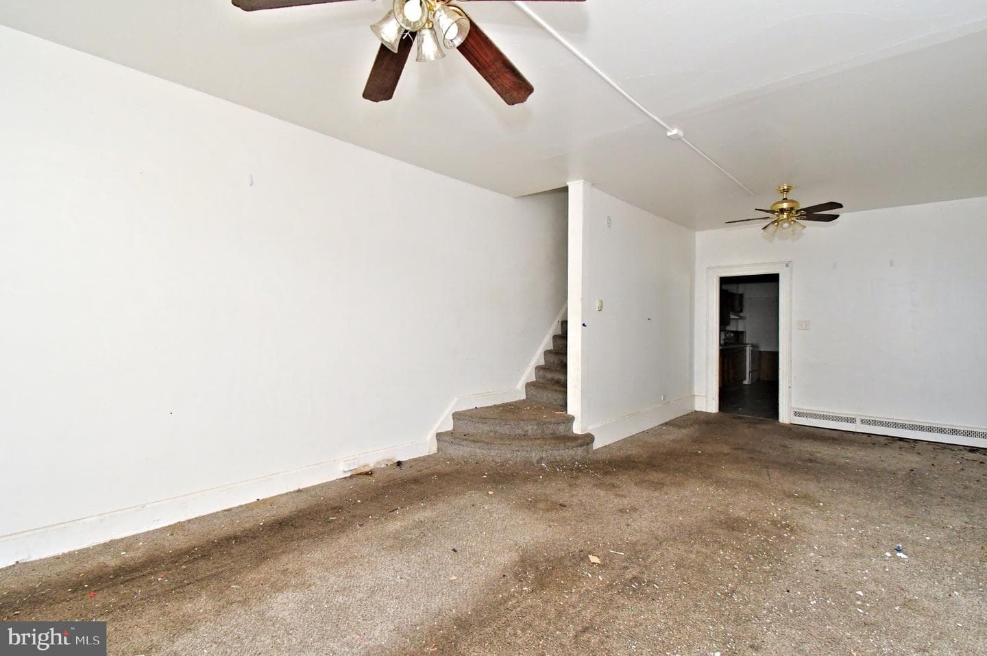 346 Walnut St photo 11