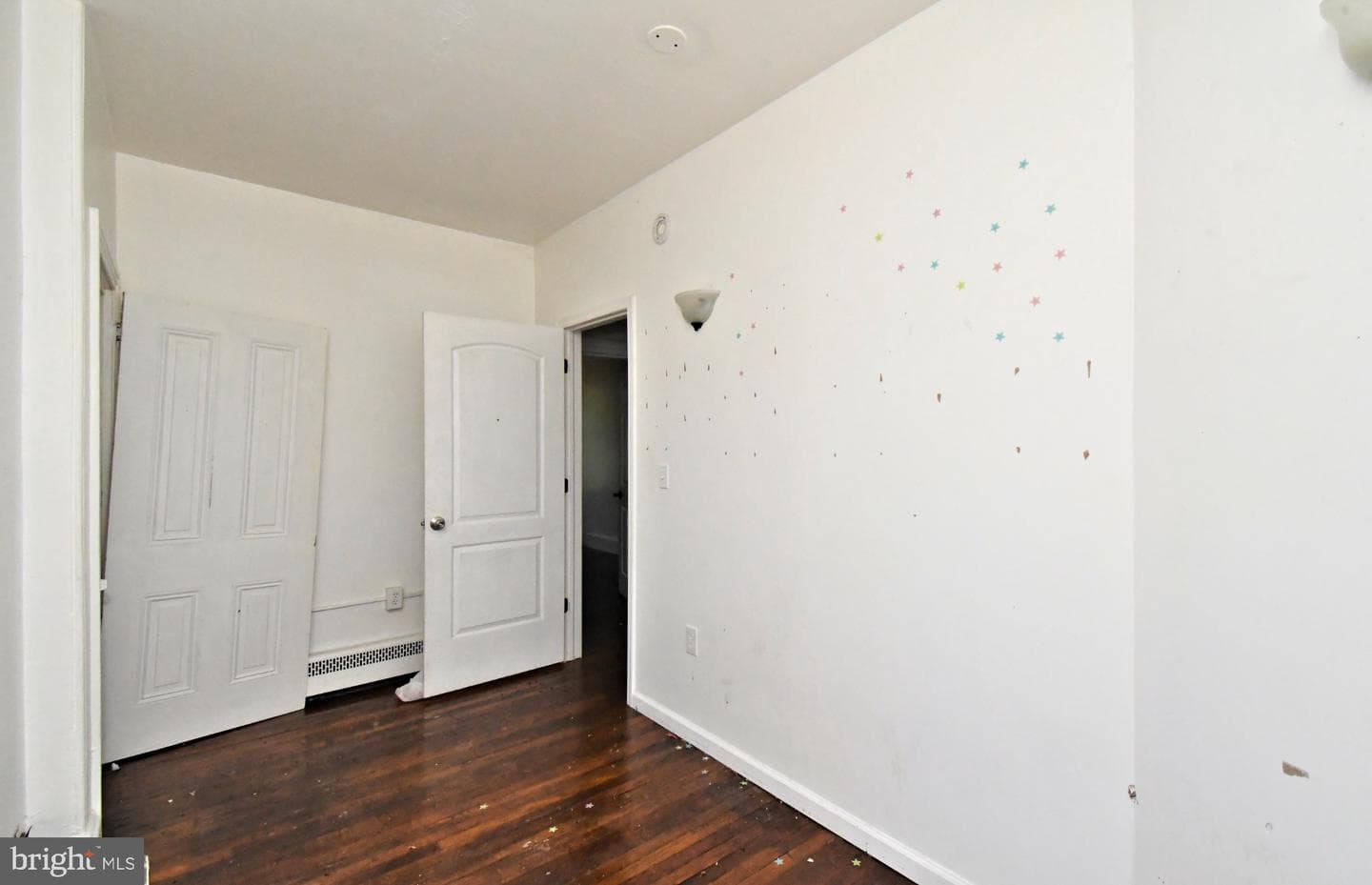 346 Walnut St photo 26