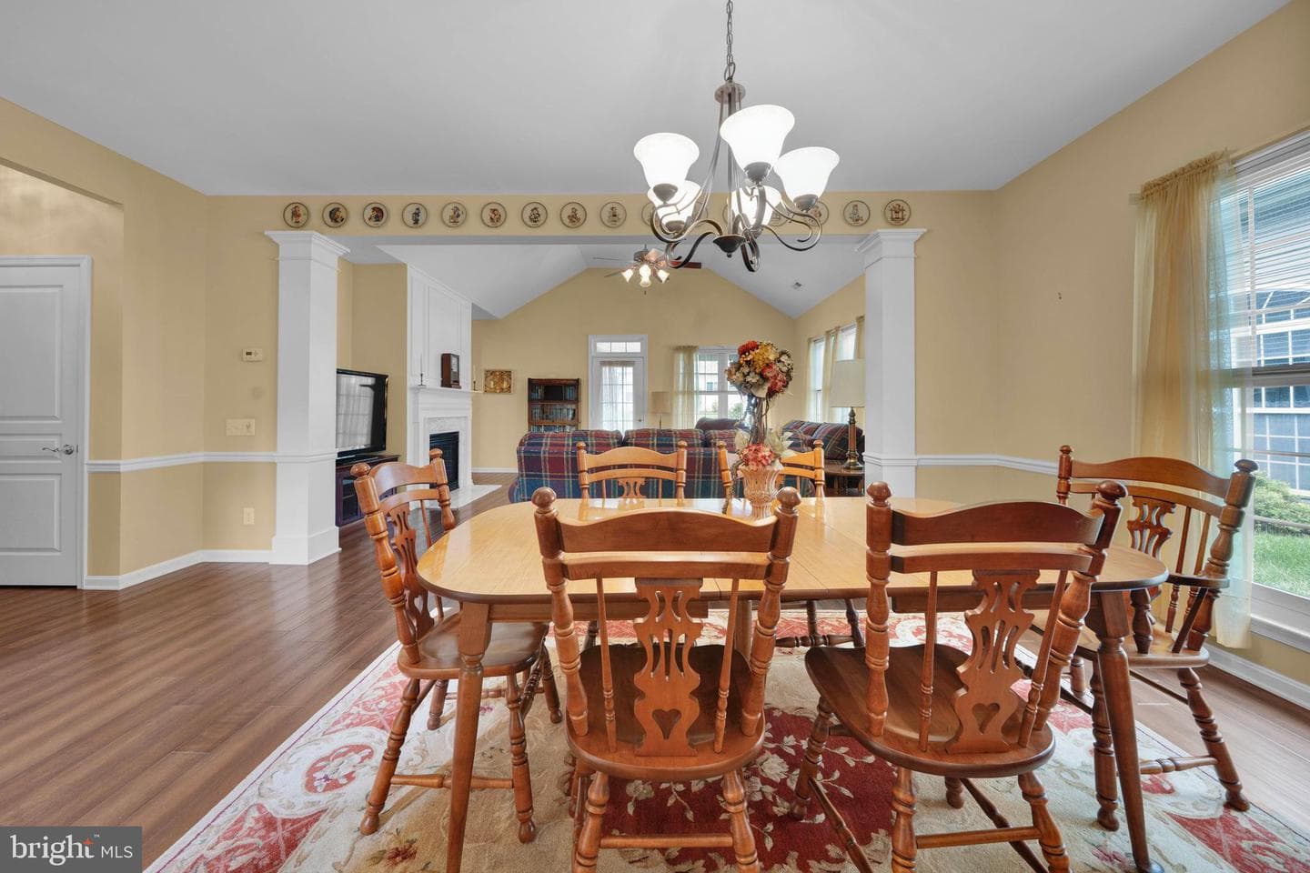 757 Wisteria Way photo 15