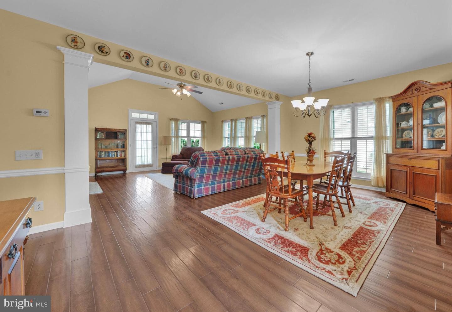 757 Wisteria Way photo 17