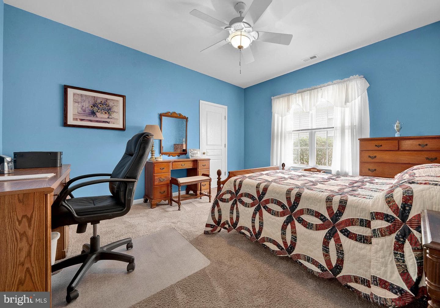 757 Wisteria Way photo 28
