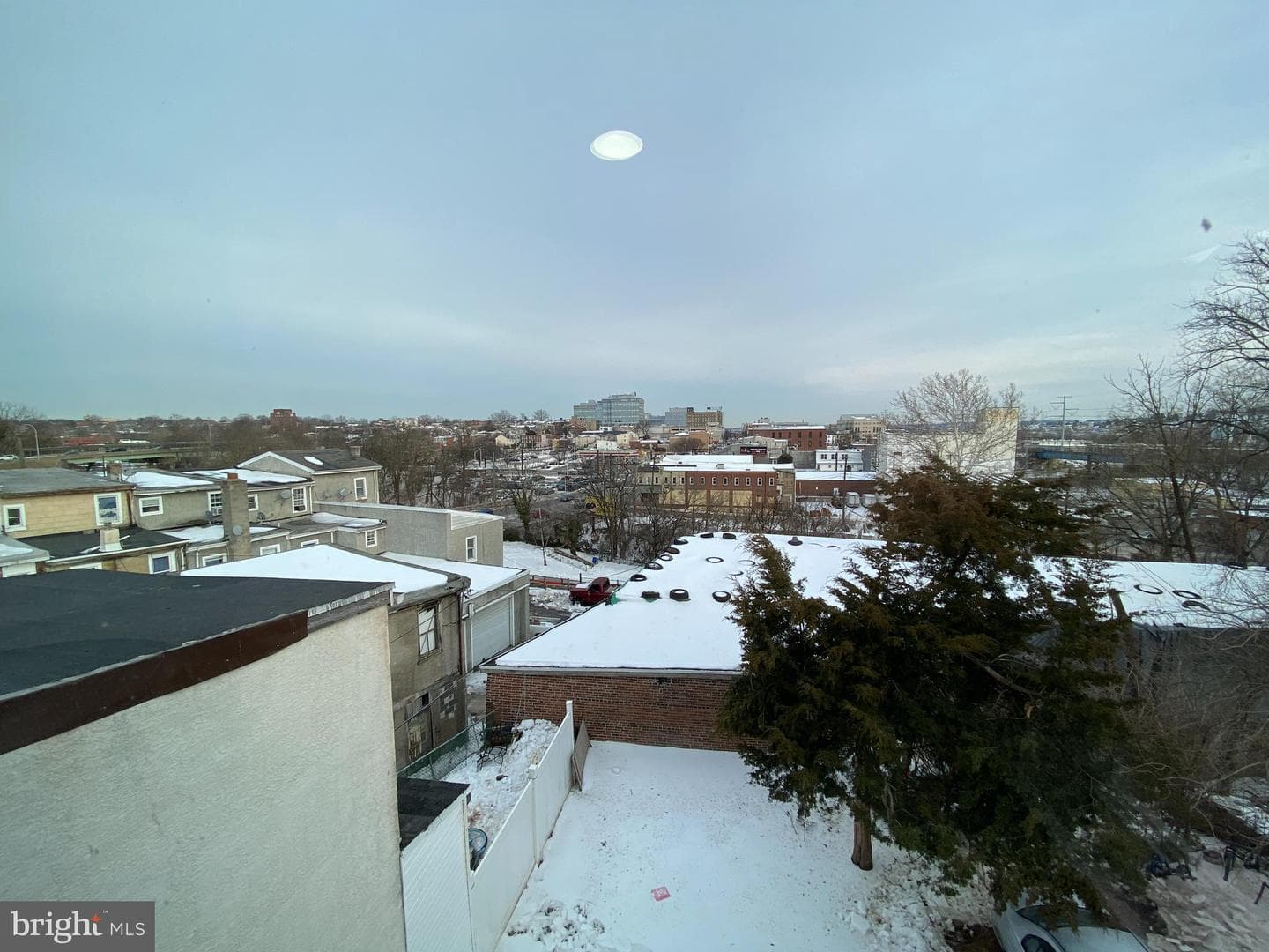 220 Pearl St photo 24