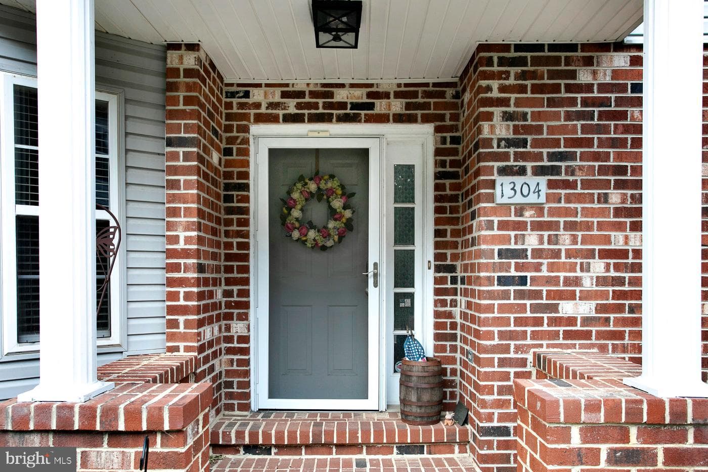 1304 Reagan Court photo 3