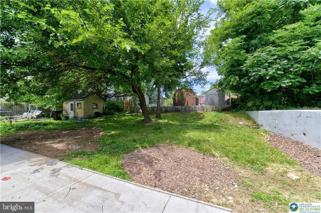 1717 Willow Street photo 17