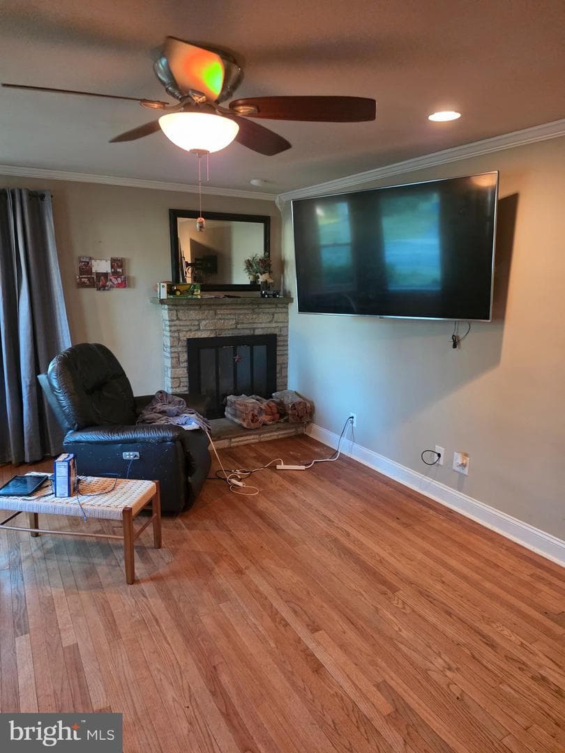 1207 N Charlotte Street photo 5