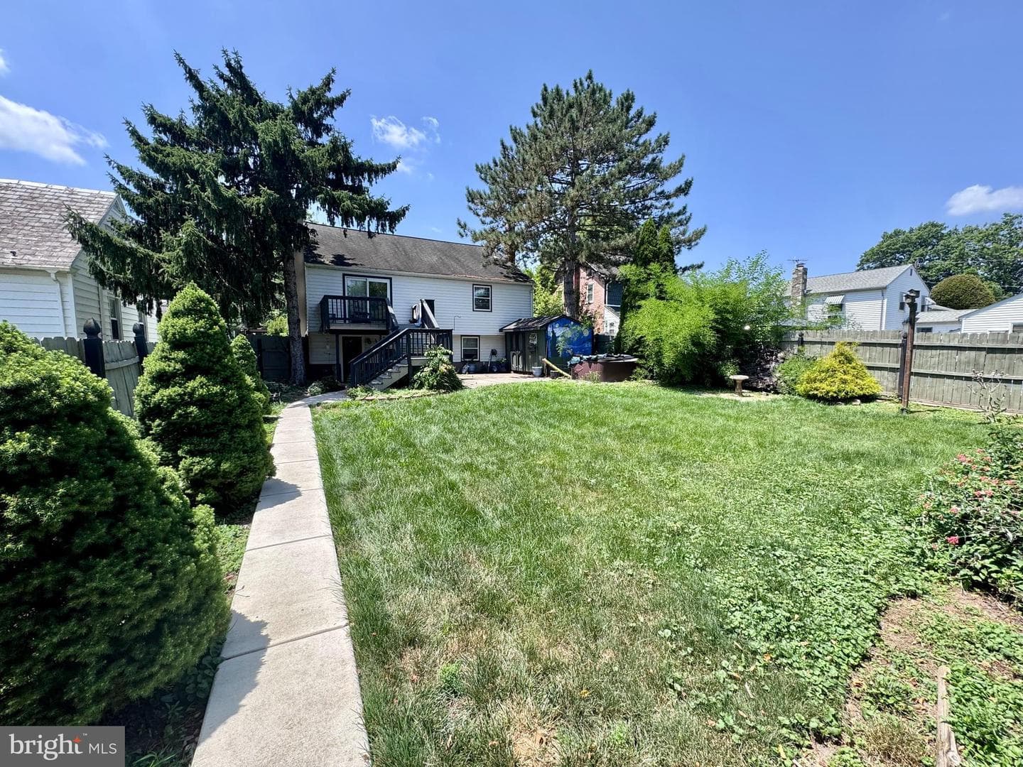 139 N Main Street photo 9