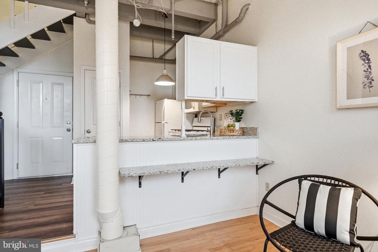 735 Washington St # 217 photo 12