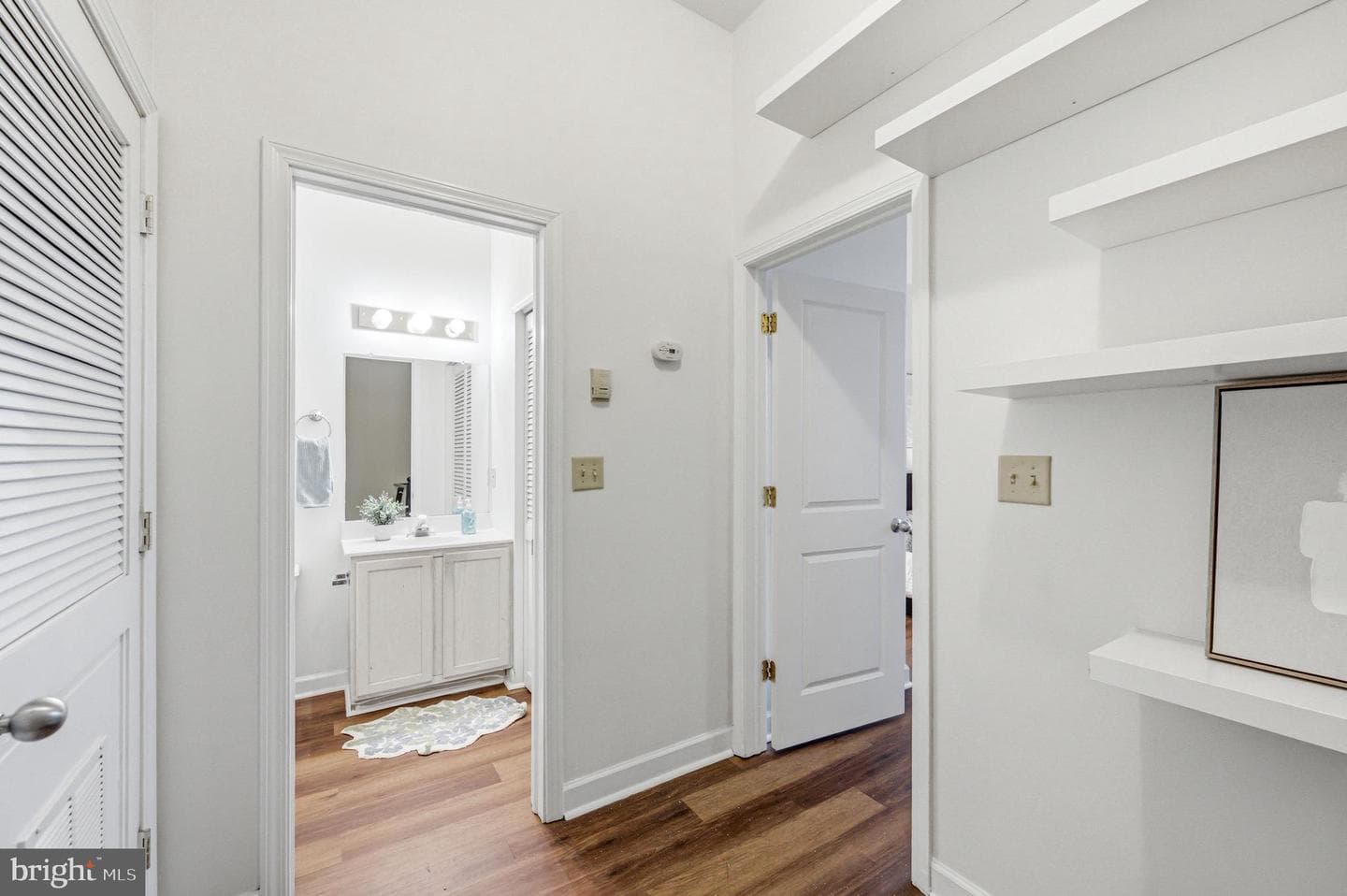735 Washington St # 217 photo 19