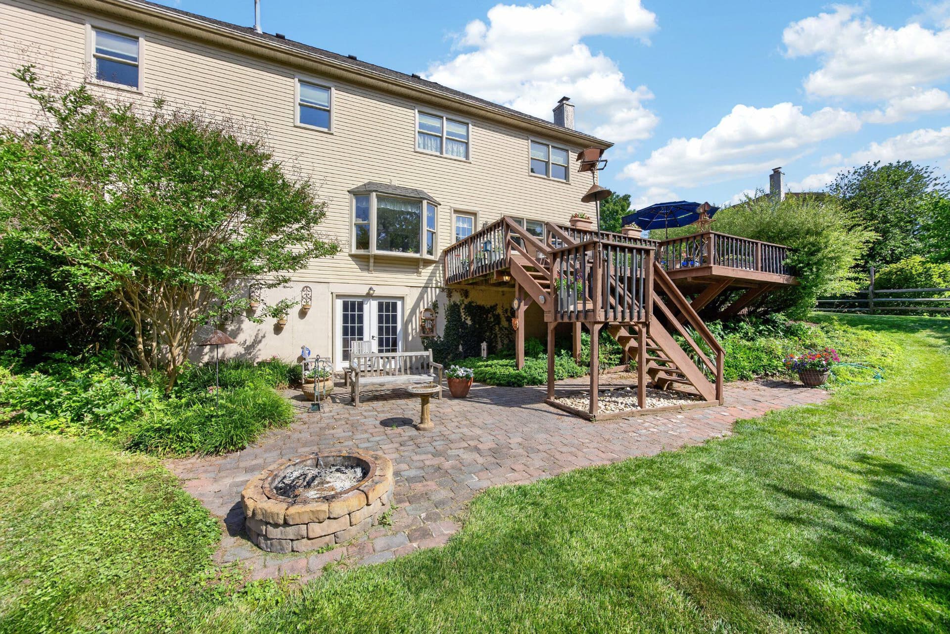1215 Jarvis Lane photo 50