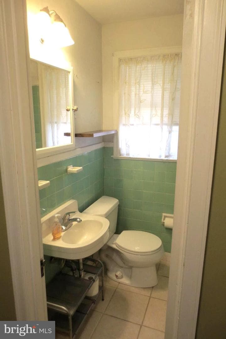 288 Diamond Street photo 19