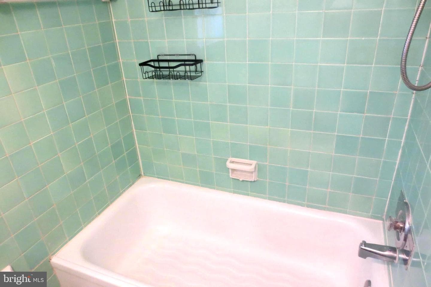 288 Diamond Street photo 20