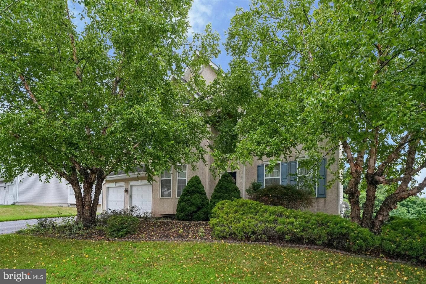 6003 Shady Wood Circle, Collegeville