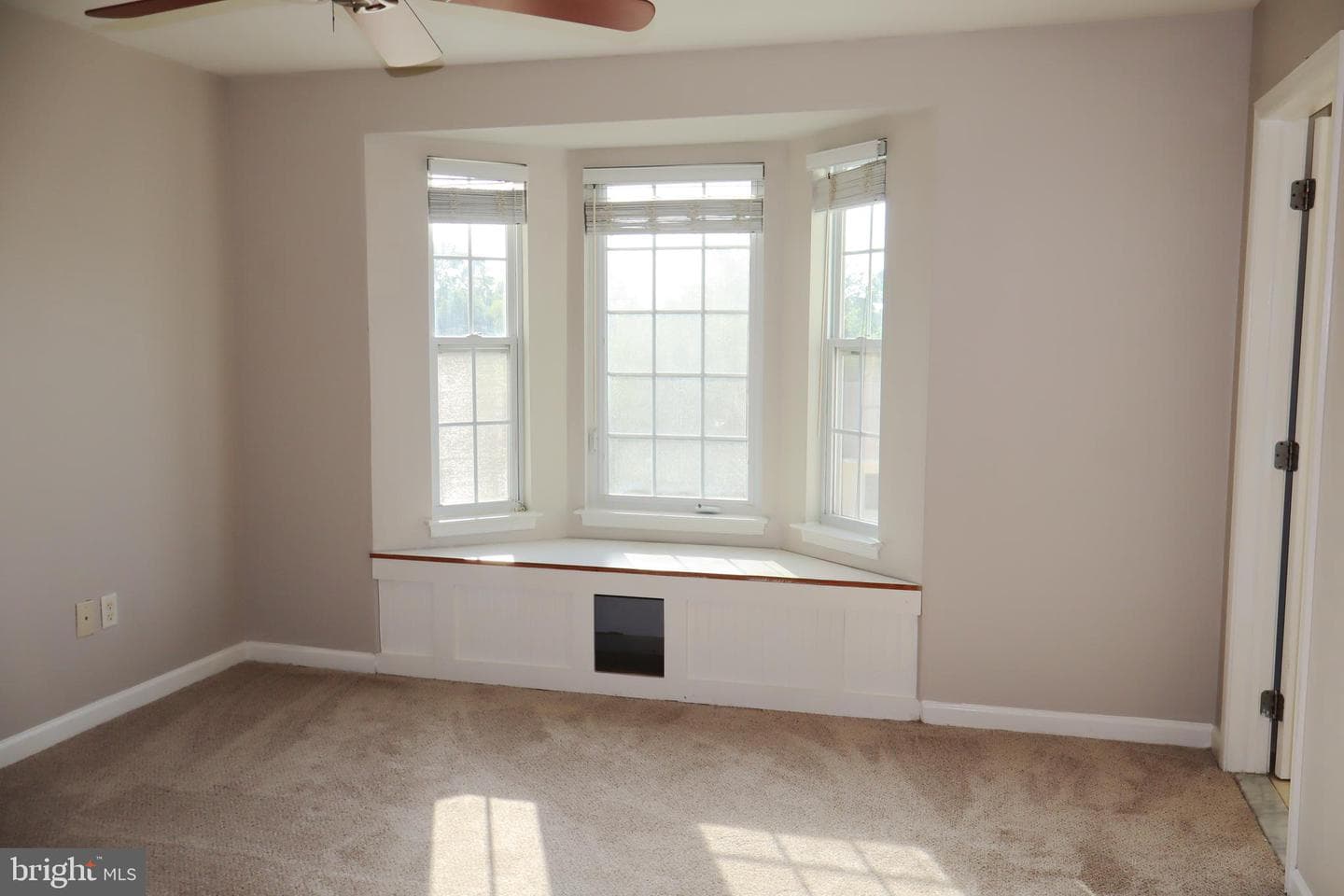 914 Thomas Street photo 13