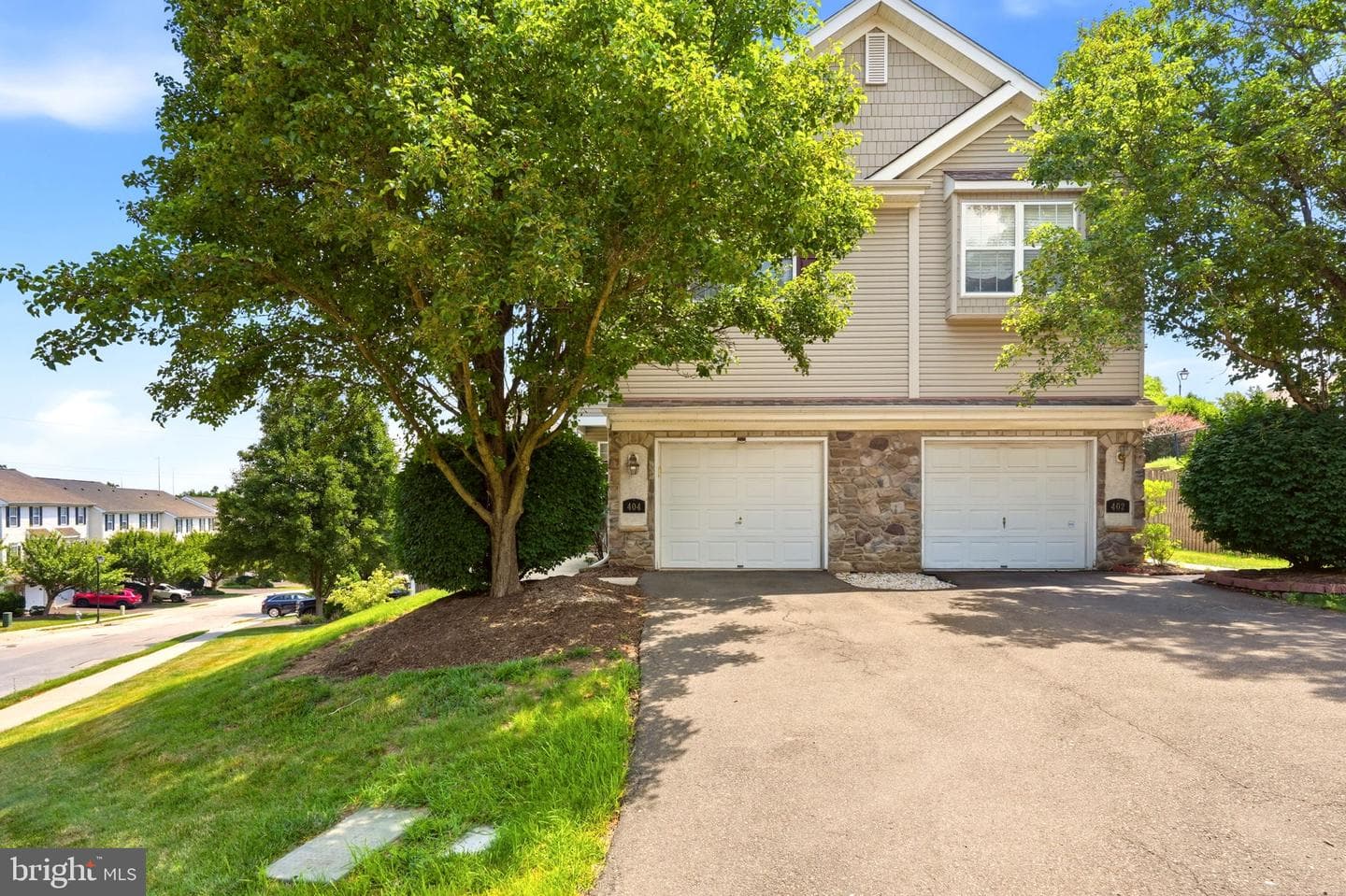 404 Fort Hill Circle photo 8