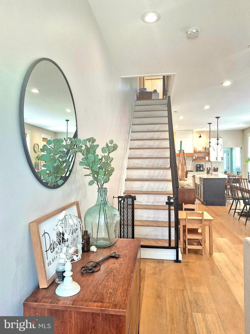 54 Blake Avenue photo 7