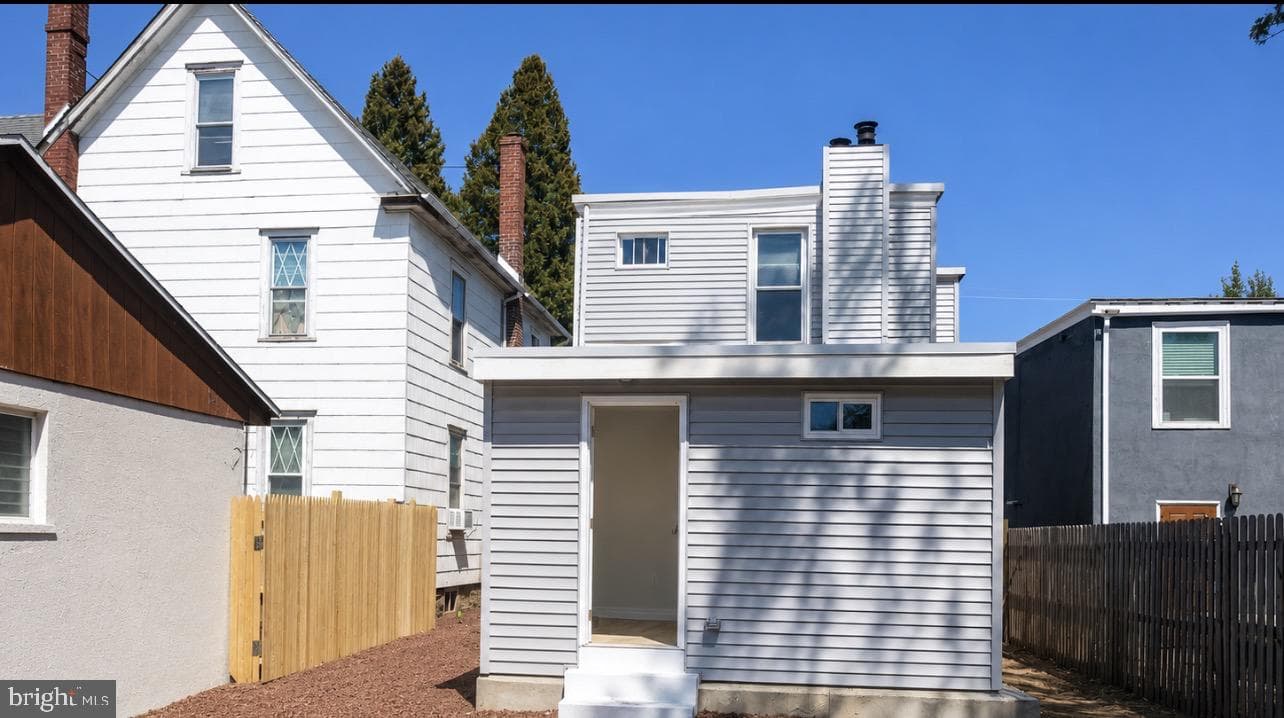 1610 Willow Avenue photo 14