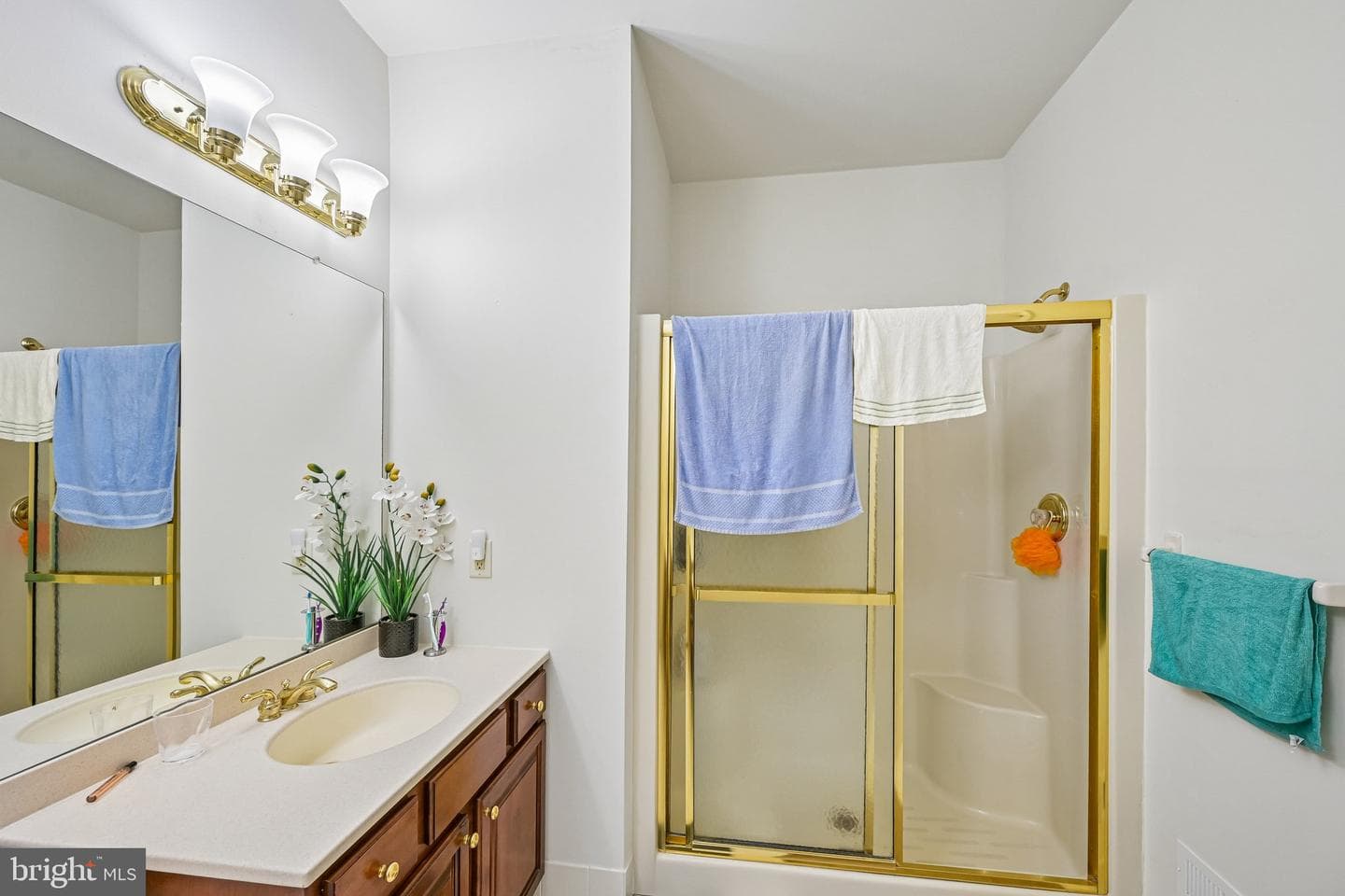 106 Newbury Way photo 16