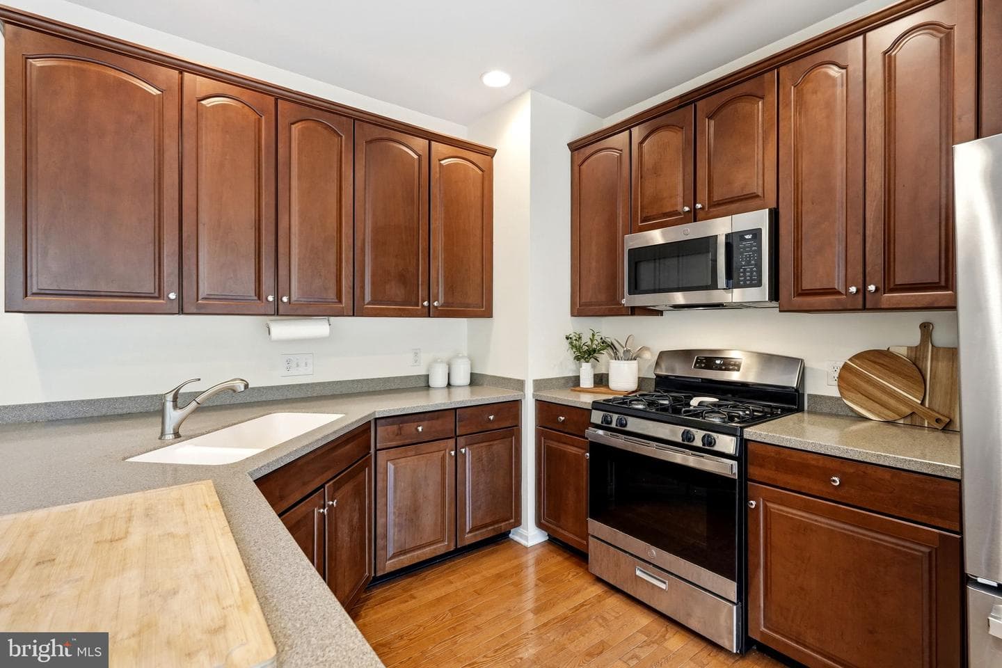 238 Hudson Drive photo 21