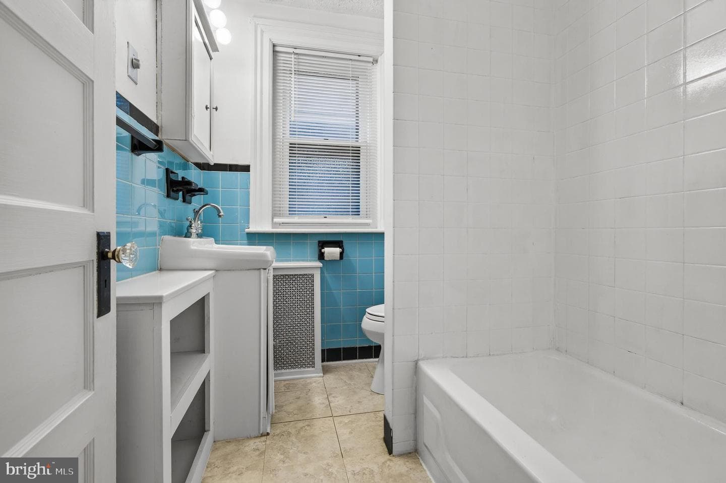 1137 South Street photo 36