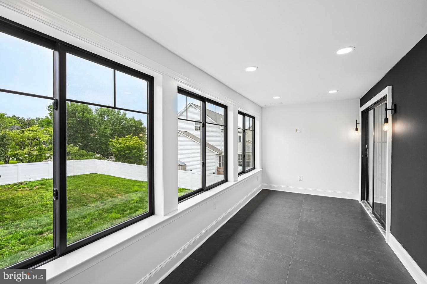 340 Anderson Road photo 32