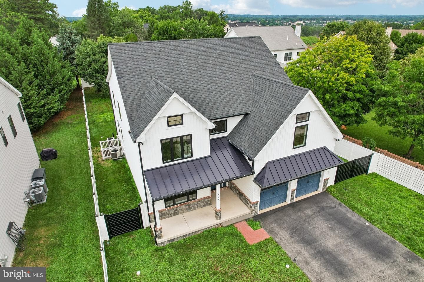 340 Anderson Road photo 58