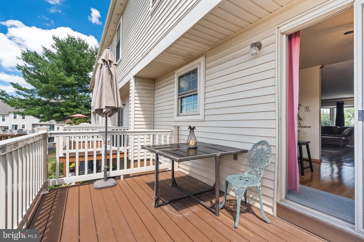104 Hollytree Court photo 36