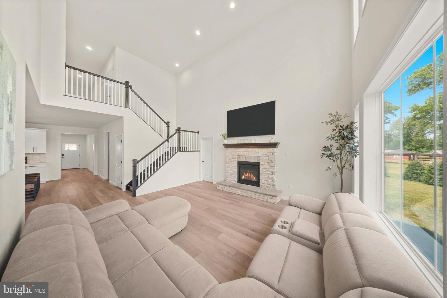 15 Patricia Drive photo 26