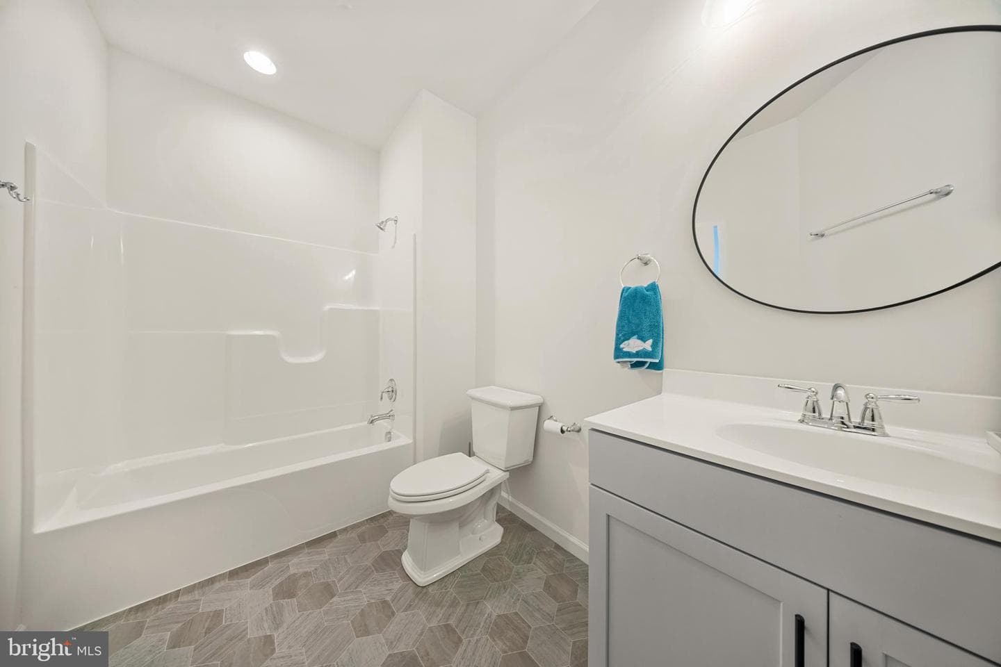 15 Patricia Drive photo 48