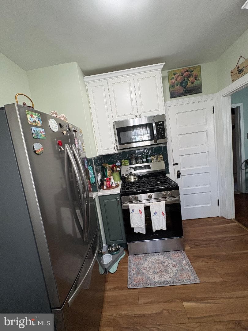 385 N Keswick Avenue photo 7