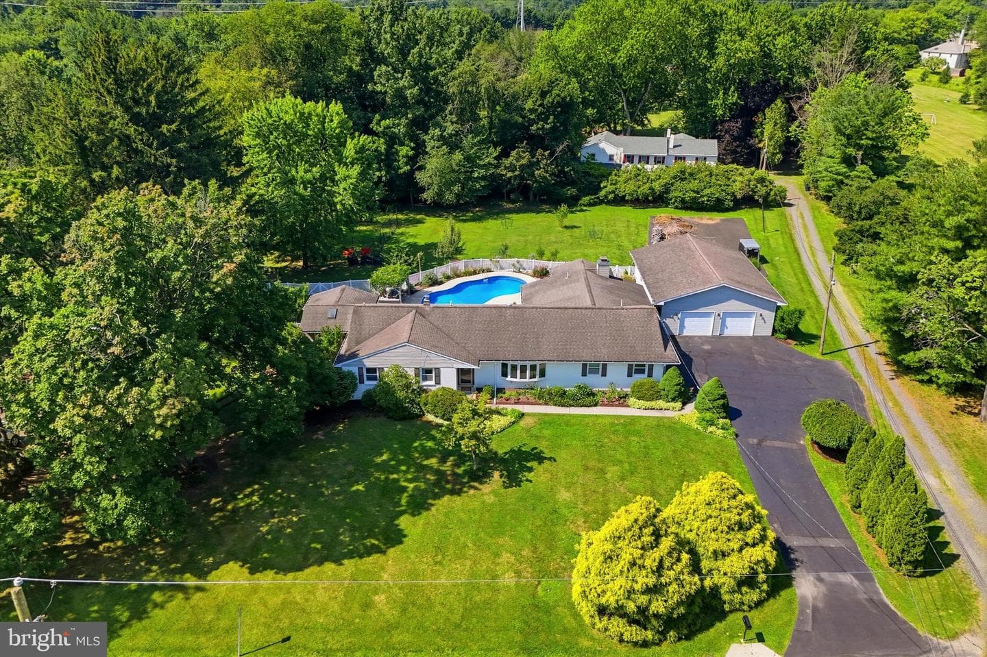 664 Park Road photo 29