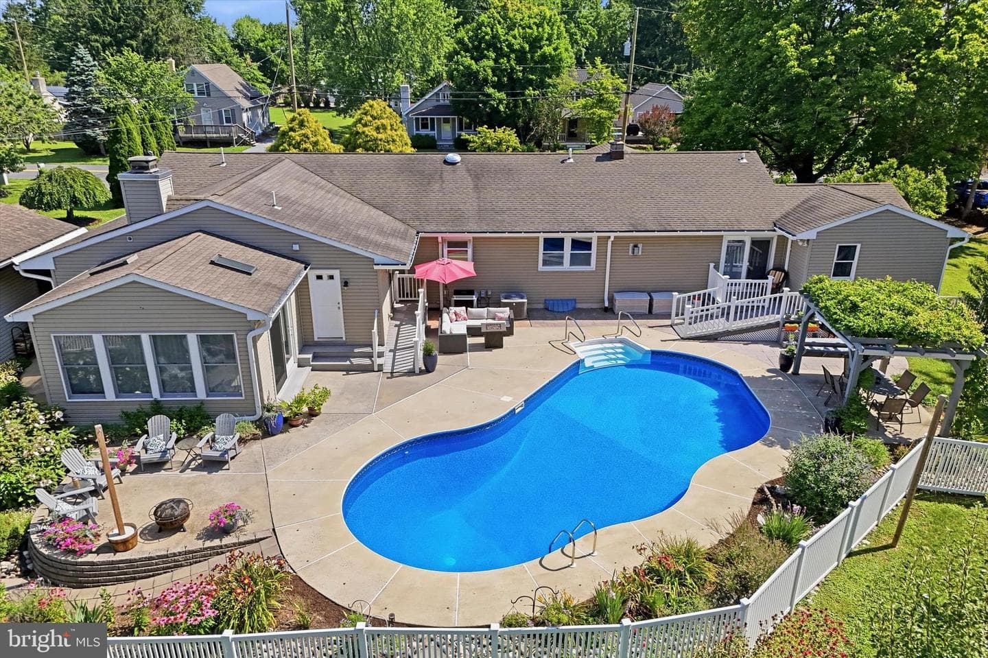 664 Park Road photo 34