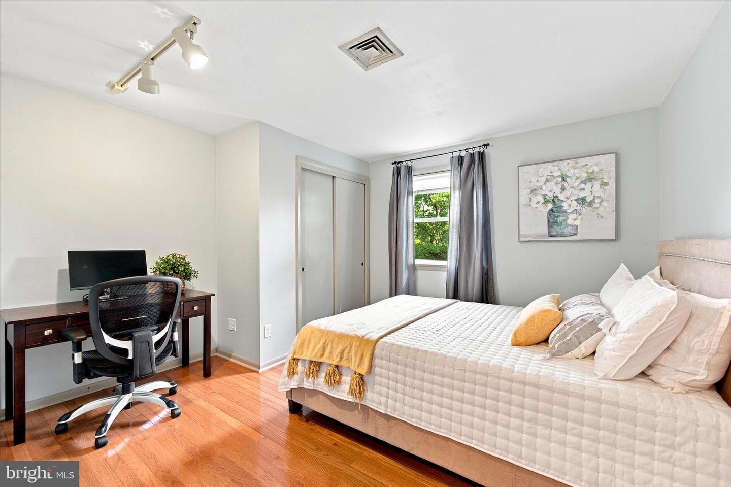 664 Park Road photo 7