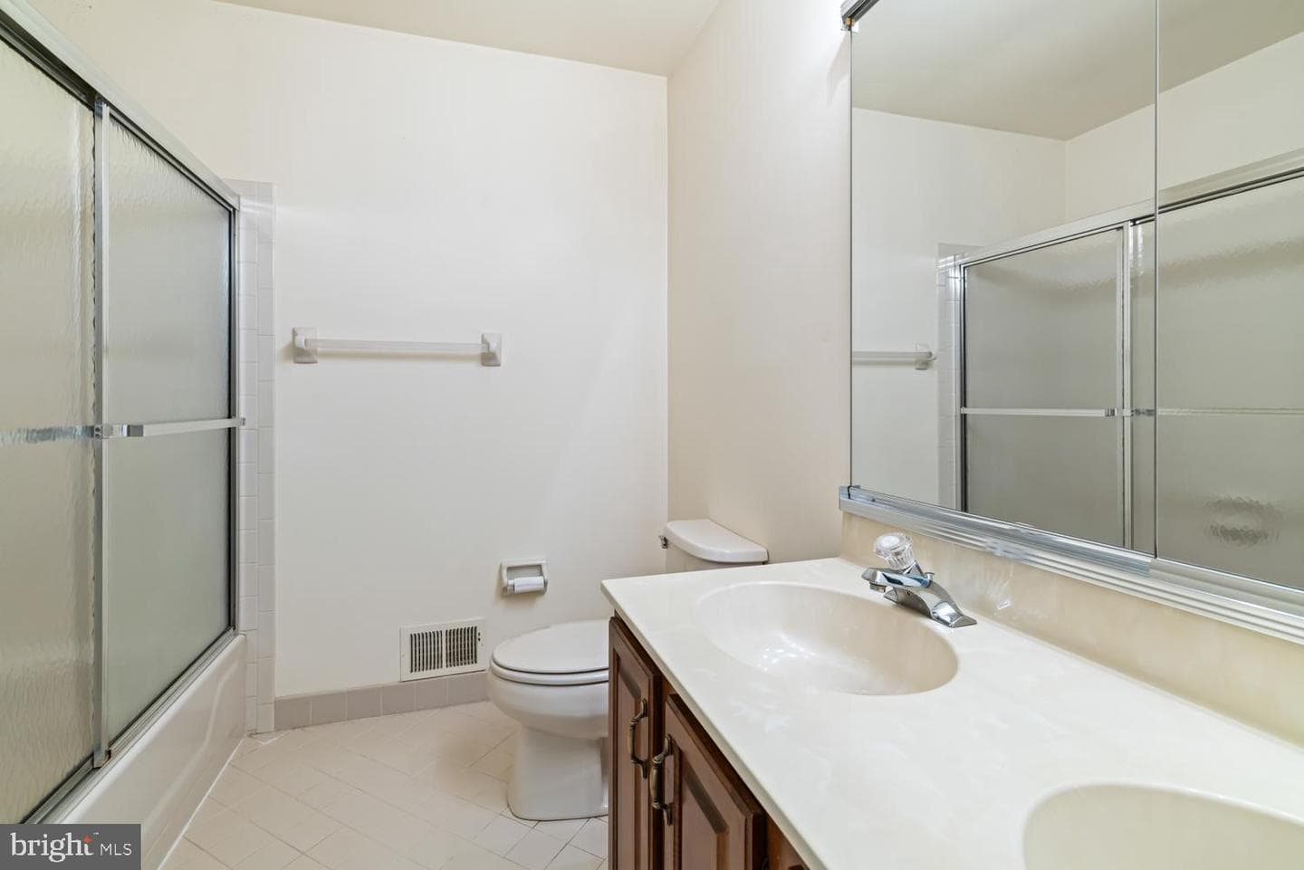 345 Reinert Road photo 31