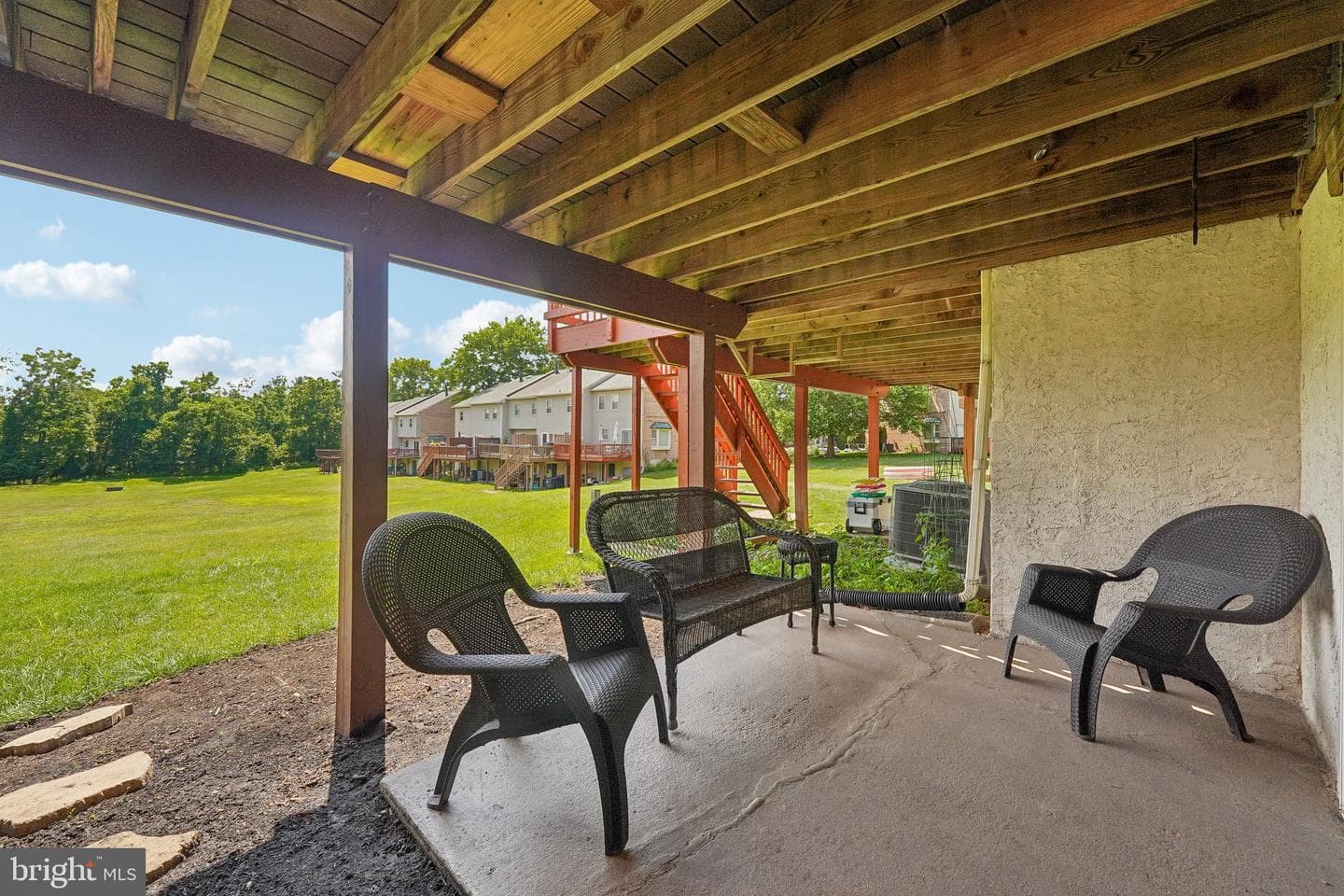 154 Lafayette Court photo 32