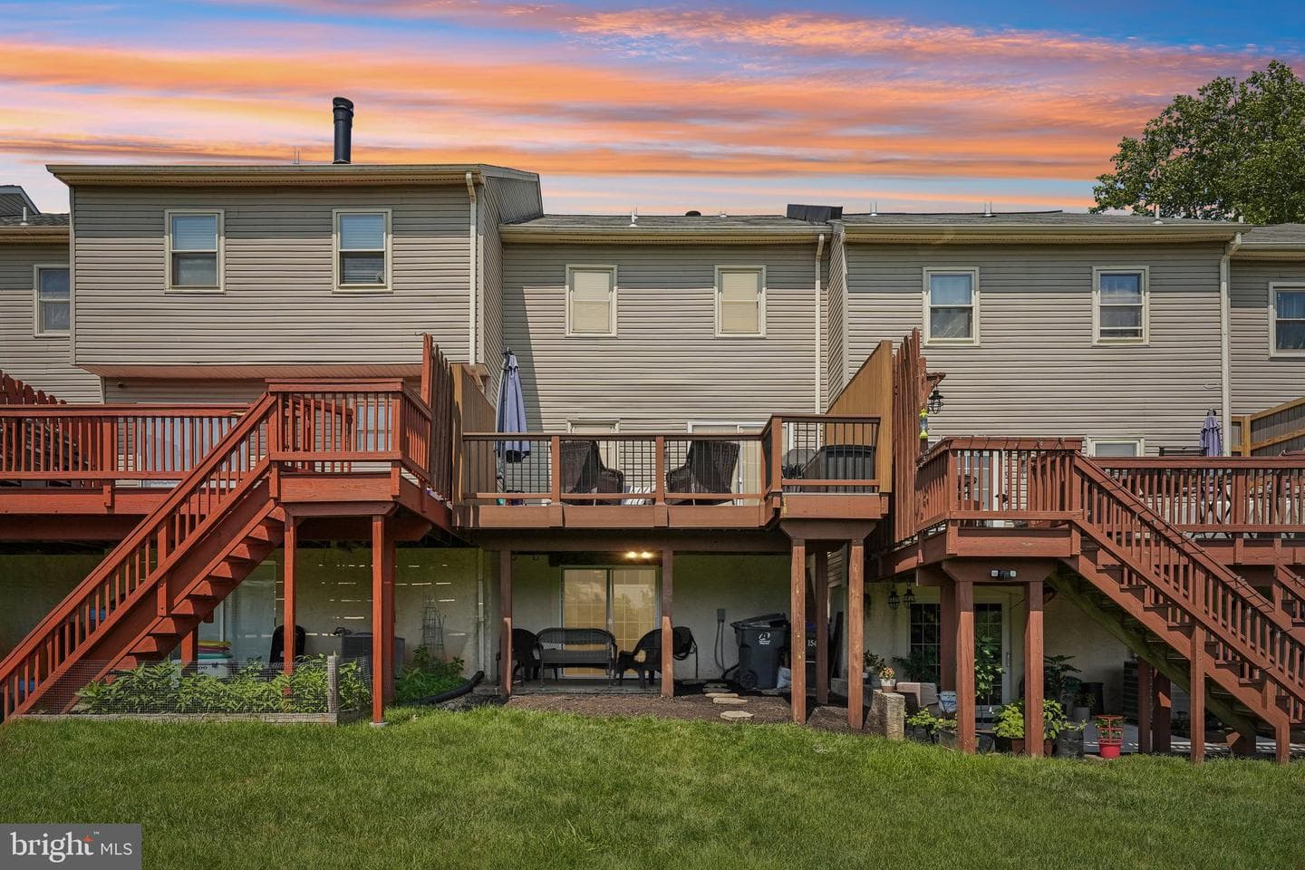 154 Lafayette Court photo 40