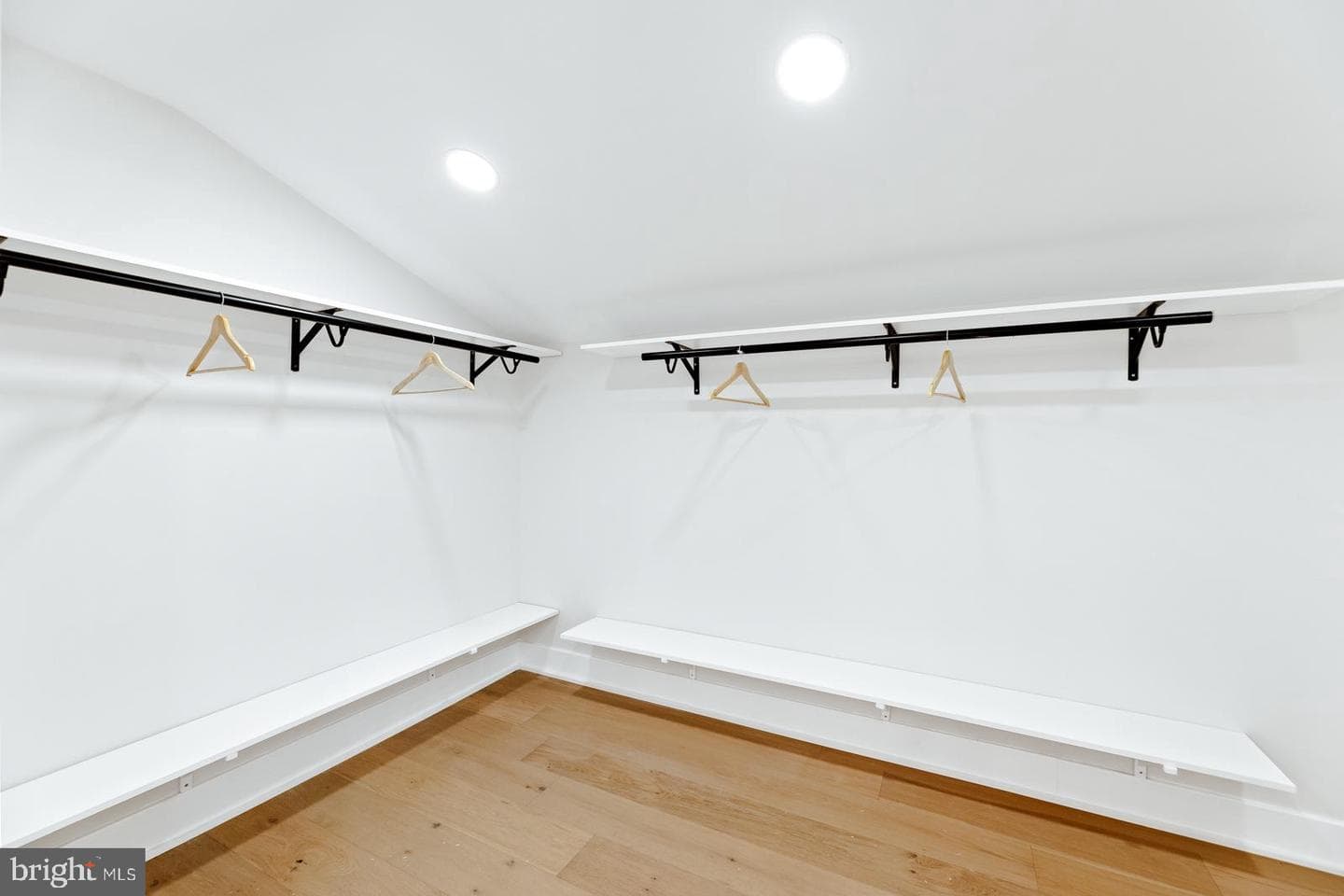 826 Pardee Lane photo 33