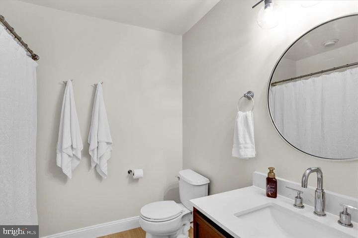 2305 Carriage Lane photo 17