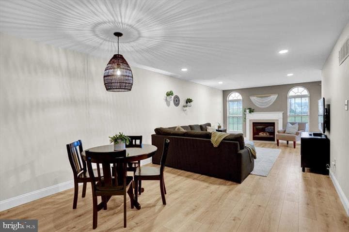 2305 Carriage Lane photo 3