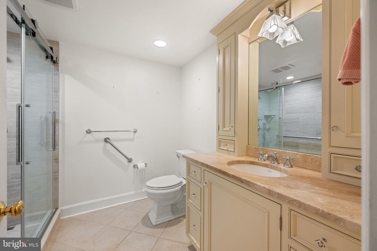 100 Grays Lane #506 photo 26