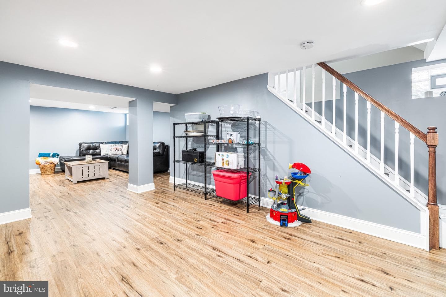642 Harrison Avenue photo 30