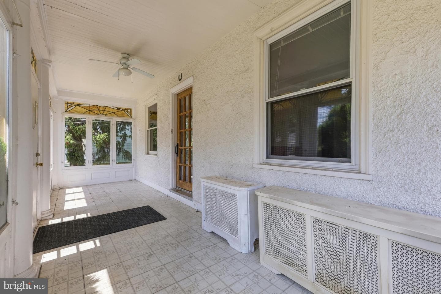 214 N Hills Avenue photo 7