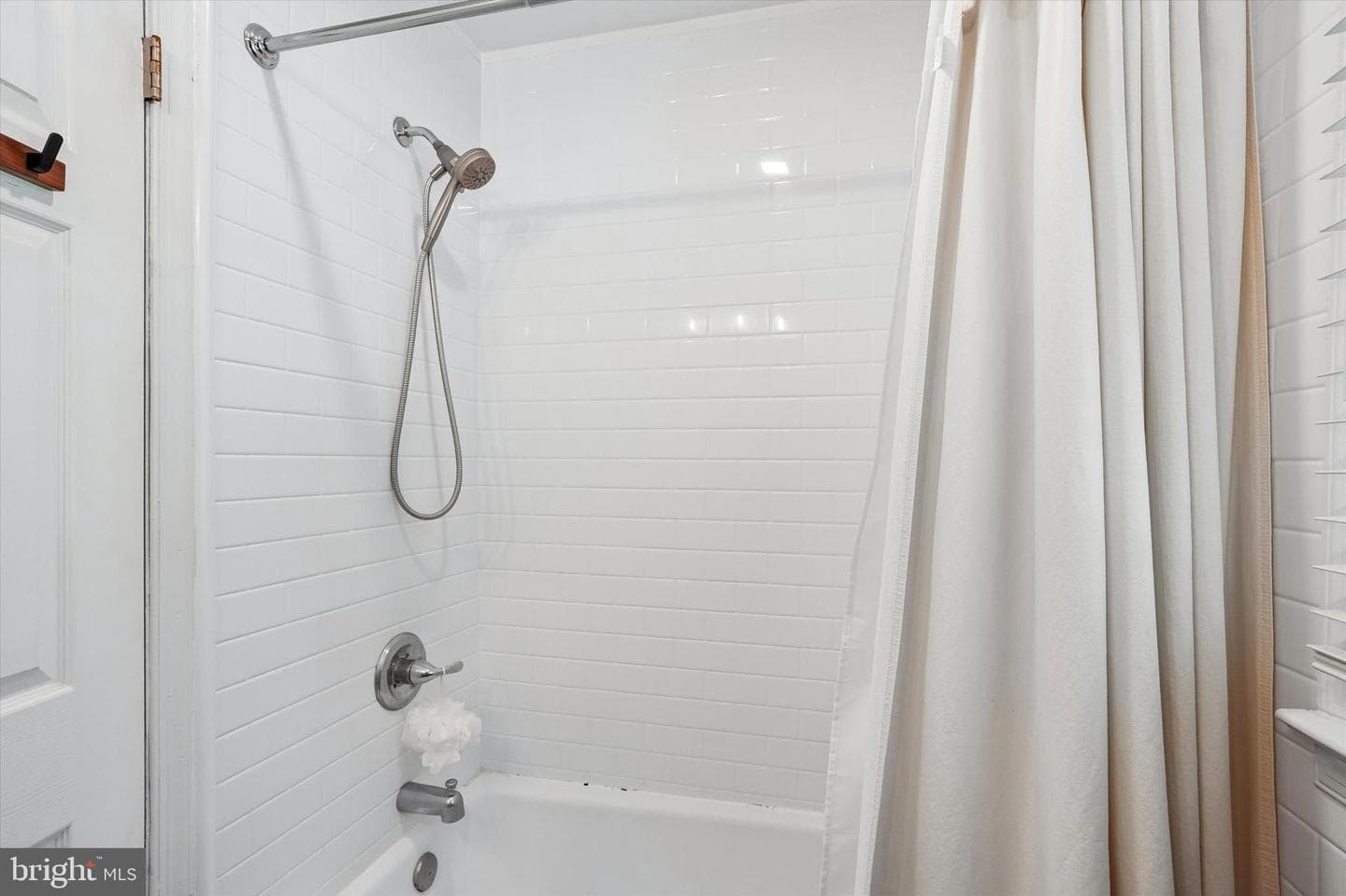 226 Ross Road photo 22