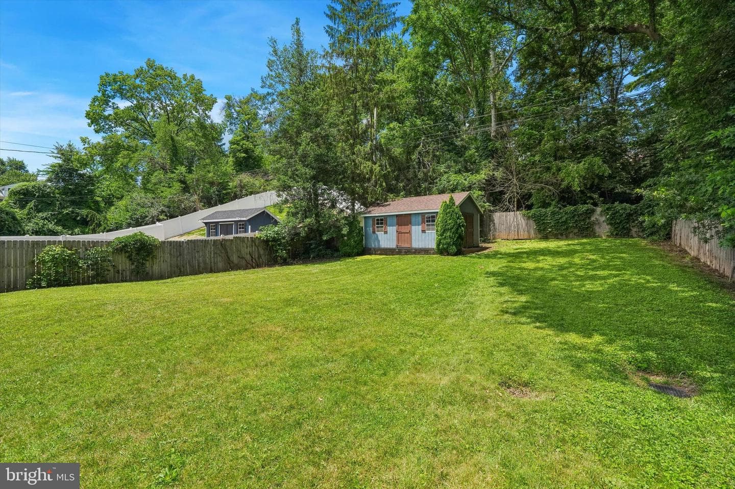 226 Ross Road photo 3