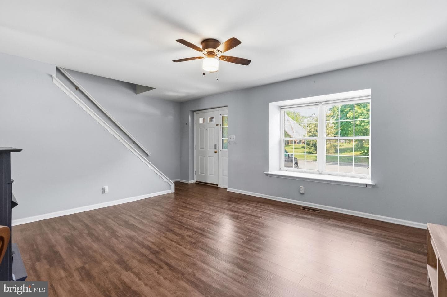 2494 Norrington Drive photo 3