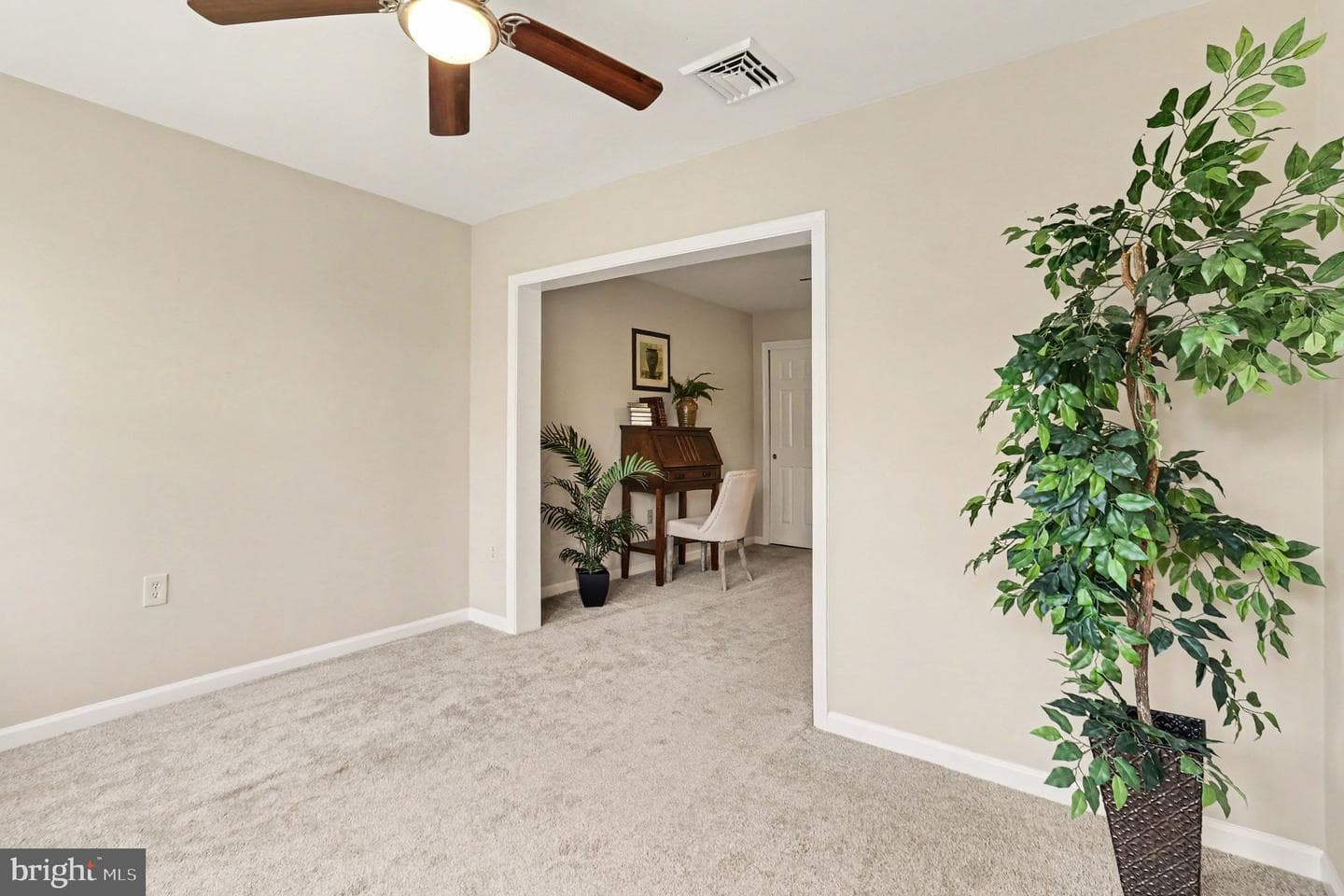 56 Bards Way photo 18